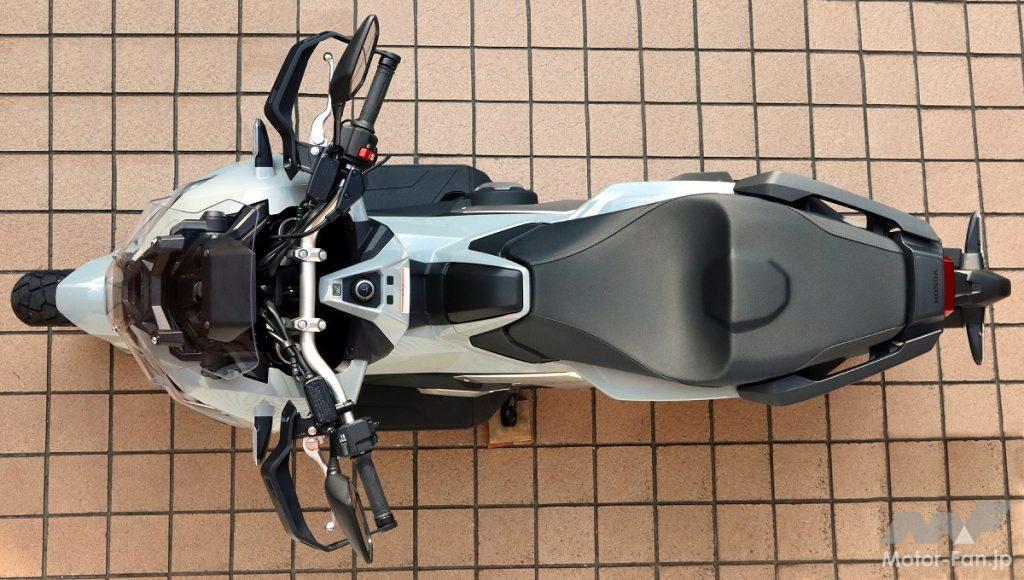 「ホンダX-ADV試乗｜これはバイクか、それともスクーターか。なんとも斬新、不思議な乗り物だ。」の30枚目の画像