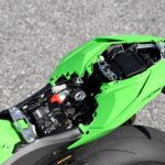 「Ninja ZX-10RR 1000kmガチ試乗3／3　熟成を経て完成形に至った、2021年型の細部を検証」の19枚目の画像ギャラリーへのリンク