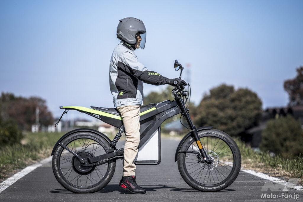 「電動バイクなのに自転車みたい！ 車体も軽くて、なんだか新鮮。｜ELMOTO・HR-4」の10枚目の画像