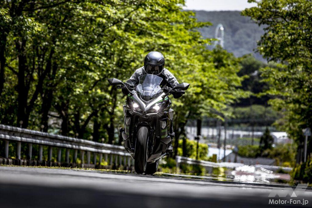 「【実走燃費17km/L】ツアラーとしての総合力はピカイチ。カワサキ・Ninja1000 SX 試乗。」の12枚目の画像