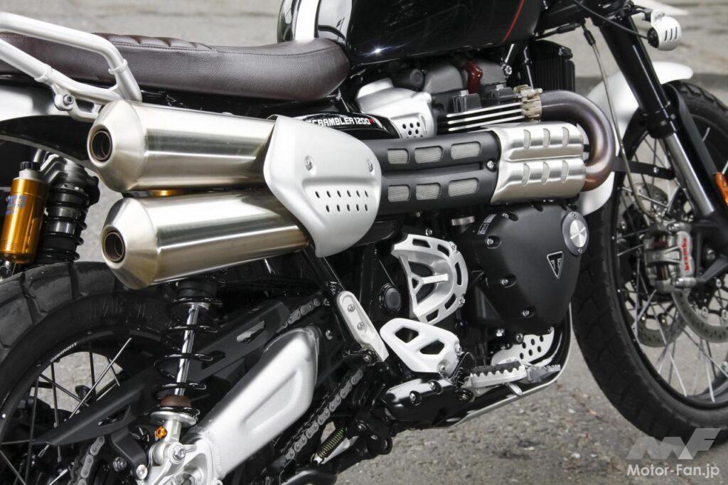 「けっこうデカい！ずっしり系。トライアンフ ・スクランブラー1200XCは、男のためのタフネスバイクだ。」の17枚目の画像