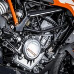 「アグレッシブに楽しめる！KTM・250DUKEは市街地＋アルファにジャストなサイズ」の17枚目の画像ギャラリーへのリンク