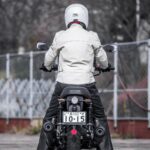 「空冷、縦置き、Vツイン。モトグッツィは往年のバイク好きを唆す存在だ。｜モトグッツィ・V7III STONE Night Pack」の13枚目の画像ギャラリーへのリンク