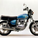 「大阪モーターサイクルショーでワールドプレミア｜話題のホンダ・ホーク11をさっそく見てみる。」の20枚目の画像ギャラリーへのリンク