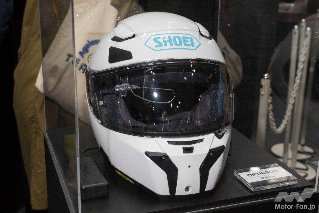 「ほぼ量産品モデルが展示！ SHOEI のHUD（ヘッドアップディスプレイ）内蔵ヘルメット｜大阪モーターサイクルショー2022｜」の1枚目の画像