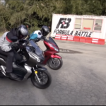 「【動画モトチャンプTV】ホンダPCX VS 150ccスクーター ライバル対決｜乗り比べ編　マジェスティS・NMAX155・ADV150」の3枚目の画像ギャラリーへのリンク