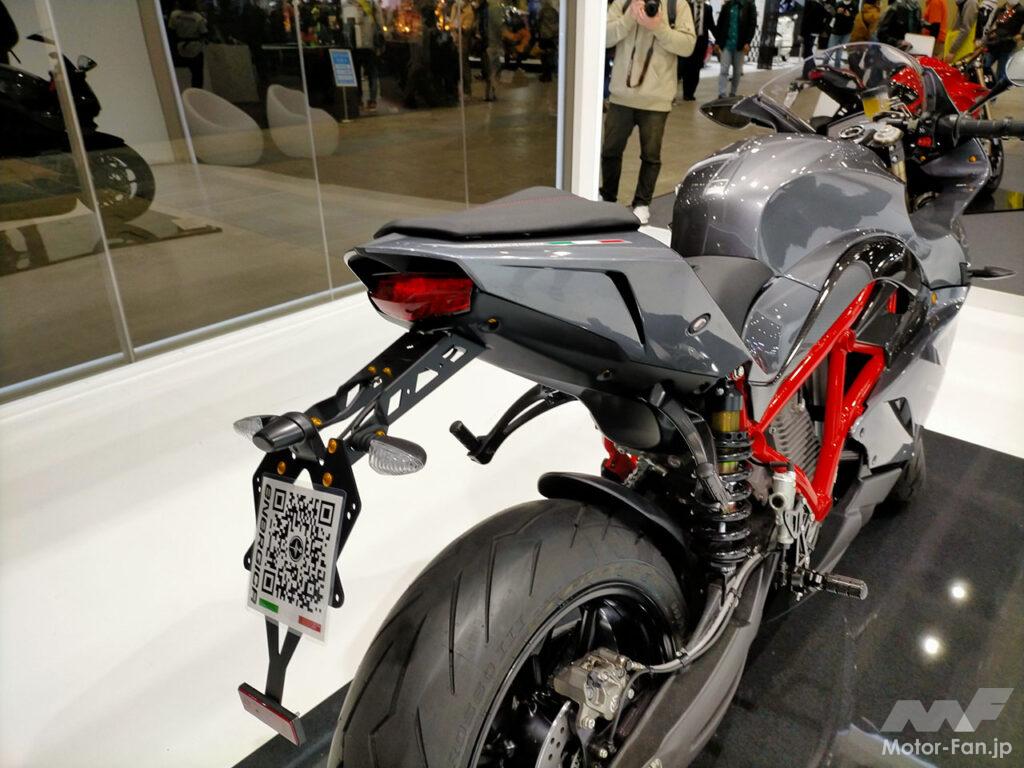 「航続距離420km、免許はAT限定大型二輪以上！｜MotoEにマシン供給するイタリアのスーパースポーツ電動バイク「ENERGICA（エネルジカ）」」の4枚目の画像