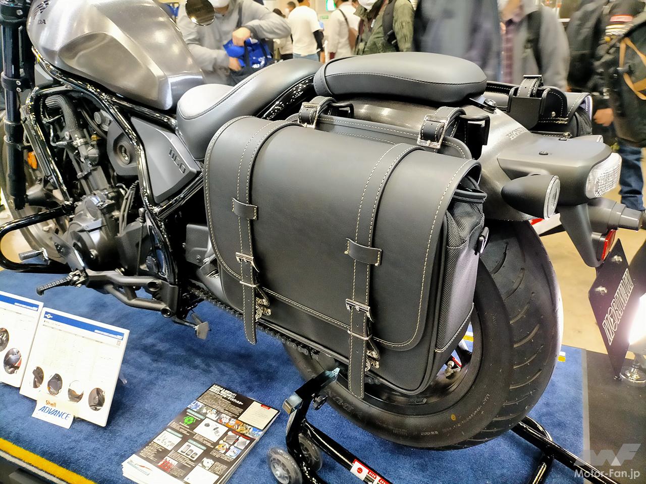マフラーを右側2本出しに変更 モリワキが創ったホンダ レブル1100改 東京モーターサイクルショー22 画像ギャラリー 1枚目 全16枚 Motor Fan Bikes モーターファンバイクス