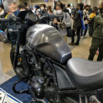 「マフラーを右側2本出しに変更！モリワキが創ったホンダ レブル1100改｜東京モーターサイクルショー2022」の13枚目の画像ギャラリーへのリンク