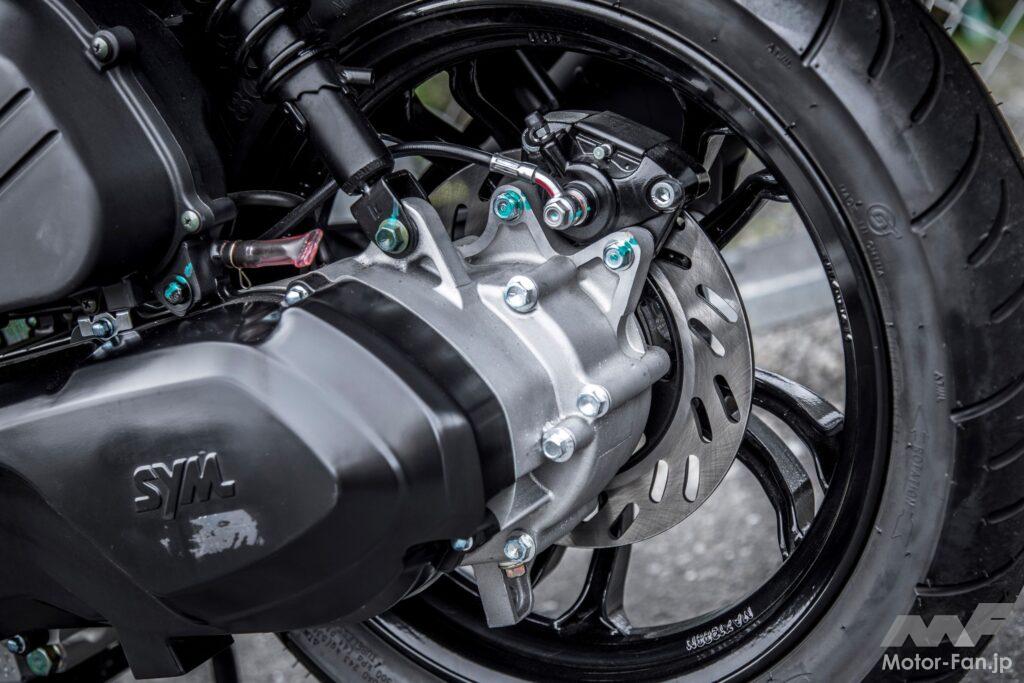 「最高出力12.2psはライバル160ccスクーターより控えめ。なのに発進加速がメチャいい感じ！｜SYM・JET14 200試乗レポート」の15枚目の画像