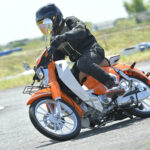「タイから届いたカジュアル系＆カラフル系ビジネスバイク。【GPX POPZ110試乗】」の9枚目の画像ギャラリーへのリンク