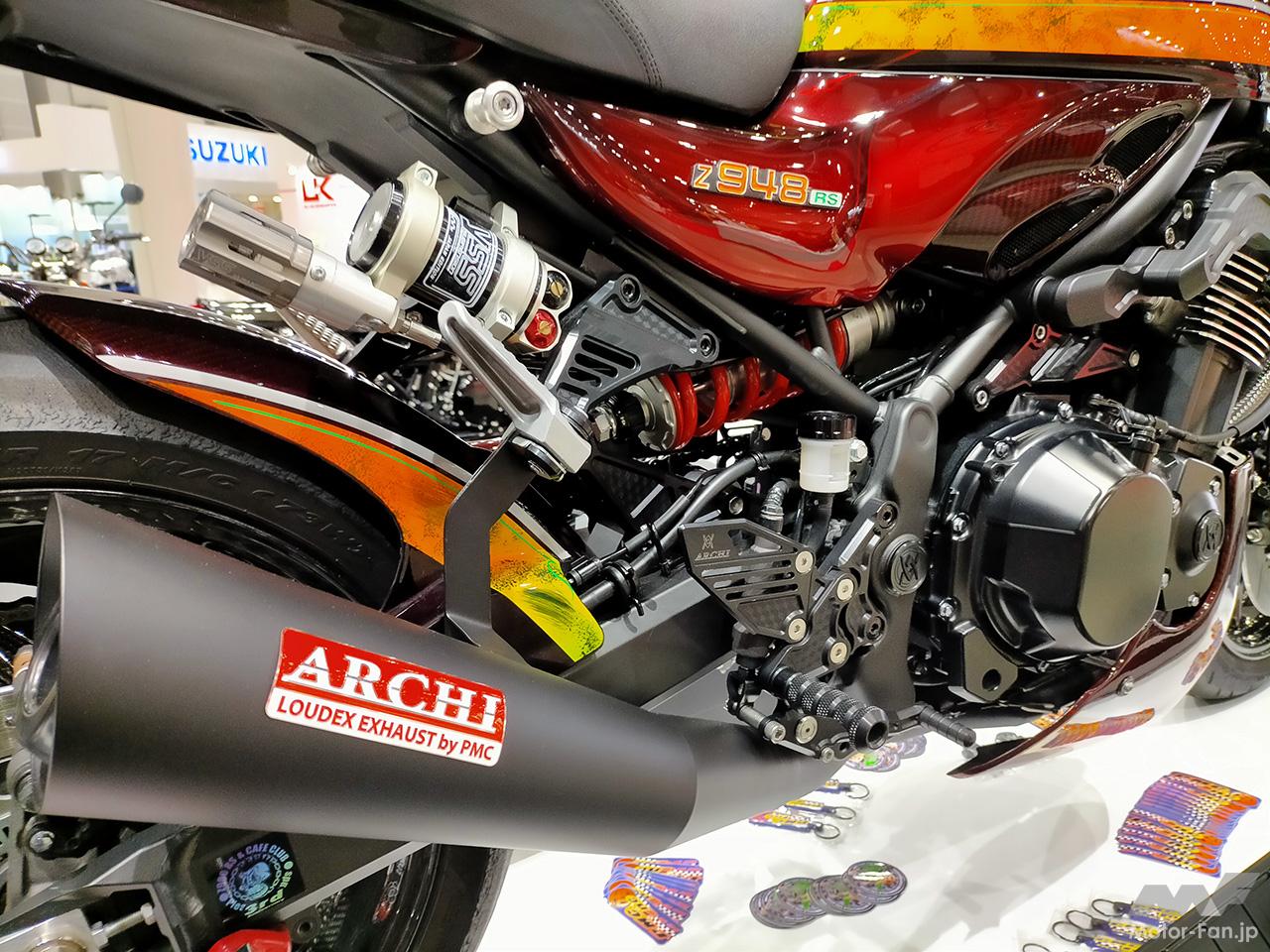 「ARCHI（アーキ）が製作したカワサキZ900RSは本気仕様のZ1B風・赤玉虫カラー」の4枚目の画像