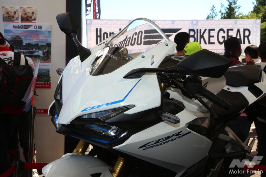 インドネシアで発表ほやほやのホンダ新型cbr250rr Motogp もてぎ で生で見た よりシャープな顔で空力アップ 走りにも期待大 Motor Fan Bikes モーターファンバイクス