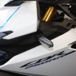 「インドネシアで発表ほやほやのホンダ新型CBR250RR。MotoGP「もてぎ」で生で見た！ よりシャープな顔で空力アップ？ 走りにも期待大」の13枚目の画像ギャラリーへのリンク