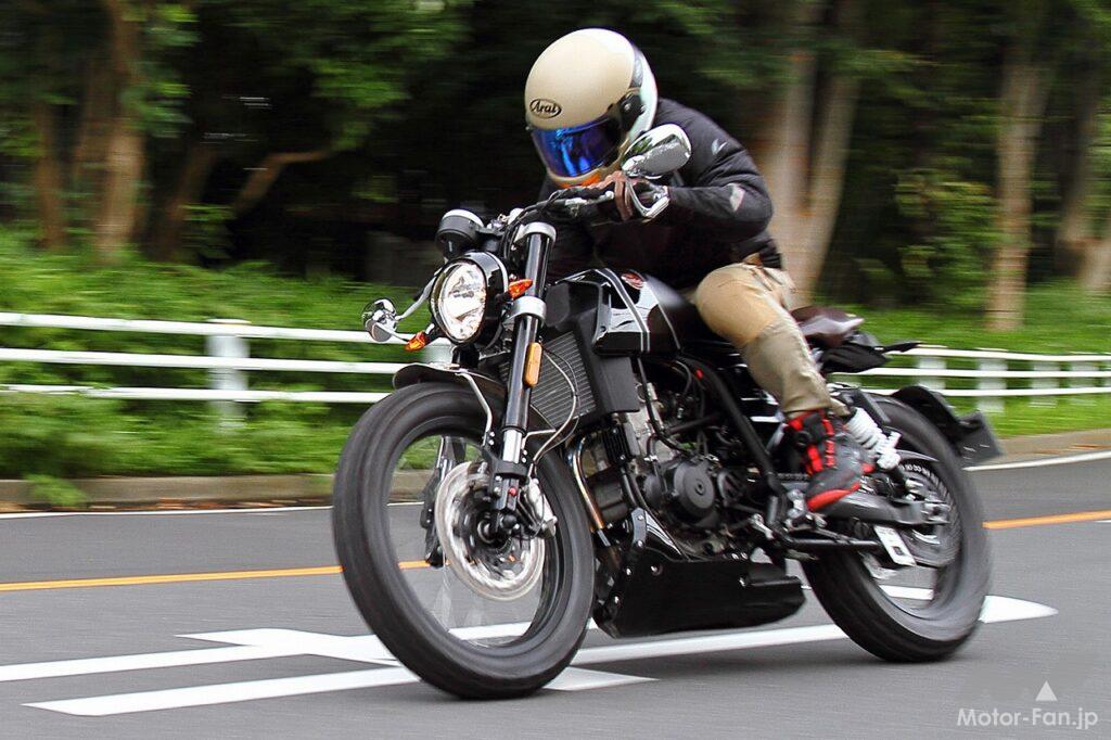 「F.Bモンディアル？どこの国のバイクメーカー？？ 250cc単気筒エンジン搭載のネオ・カフェレーサー、HPS300試乗！」の32枚目の画像