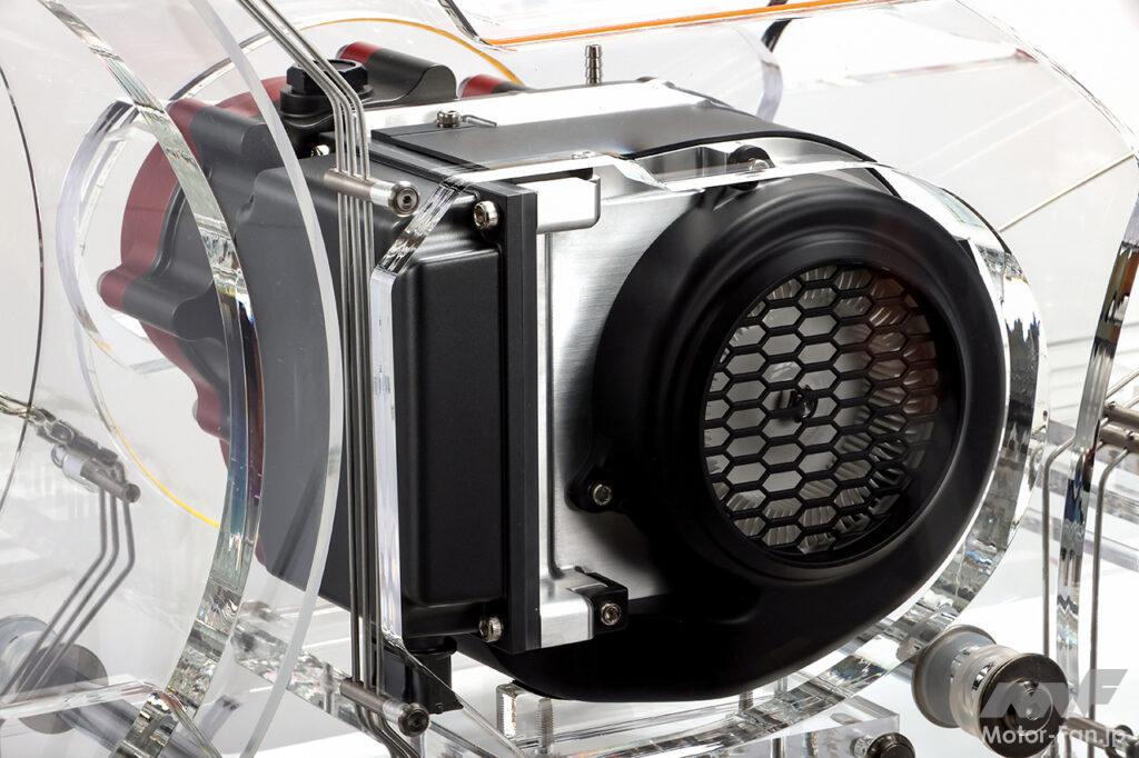 「次世代のコミューターバイクを牽引する電動パワートレイン「E-Axle」｜日立Astemo【EICMA2022】」の2枚目の画像