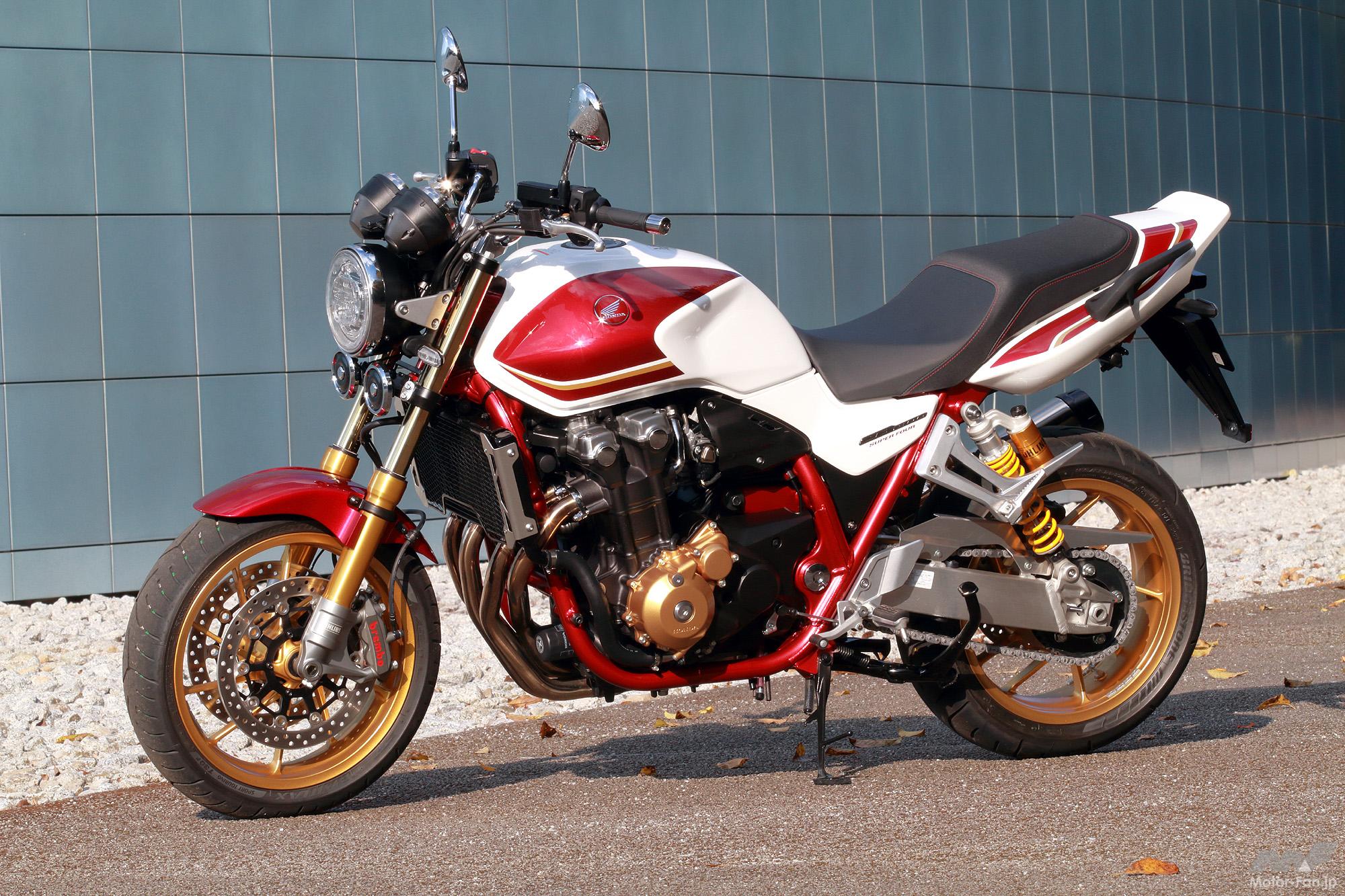 30周年を記念した特部仕様、ホンダ・CB1300 SUPER BOL D’OR SP 30th Anniversary。その魅力を改めて感じて