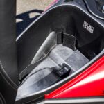 「シグナス レイZRハイブリッド試乗記｜インド生まれの激安系、なのにモーターアシストで加速力は水冷勢に迫る。｜124ccスクーター」の14枚目の画像ギャラリーへのリンク