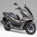 「シート表皮がブラックに！　ホンダ・「PCX」と「PCX160」を発売」の7枚目の画像ギャラリーへのリンク