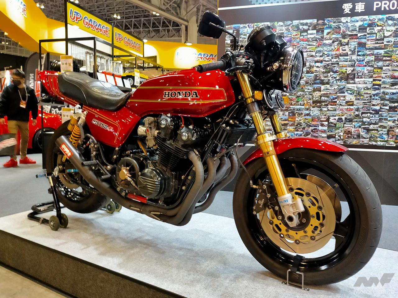 バリバリ伝説のCB750F・巨摩郡仕様を現代風に！ アップガレージブースで発見【東京オートサロン2023】 | 画像ギャラリー ( 1枚目 /  全31枚 ） ｜ Motor-Fan BIKES[モーターファンバイクス]