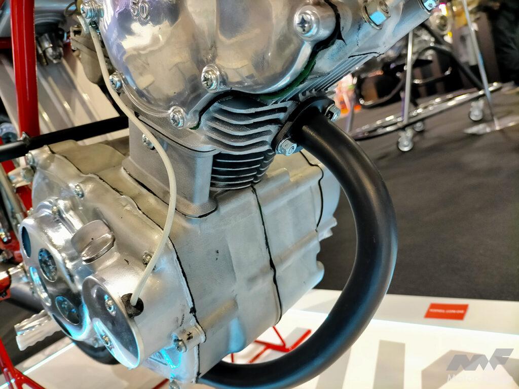「東京オートサロン会場で見つけたバイクねた｜金属3DプリンターでCR110カブレーシング用エンジン部品を製作【東京オートサロン2023】」の16枚目の画像