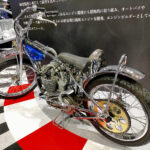 「東京オートサロン2023会場で見つけたバイクネタ。チューニングメーカー「HKS」が開発！オートレースを席巻した伝説のエンジン“200E”【東京オートサロン2023】」の7枚目の画像ギャラリーへのリンク
