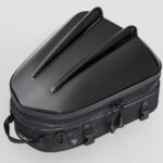 「このシートバッグ、取付ベルトがピロピロ、ピラピラしないのが良い。「Tベルトストッパー」新採用のタナックス・シェルシートバッグ2」の13枚目の画像ギャラリーへのリンク