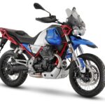 「モト・グッツィV85TTの新色ブルーが綺麗｜2023年モデルV7 SPECIAL / V7 STONE / V85TT に新グラフィックを採用」の2枚目の画像ギャラリーへのリンク