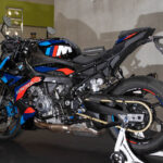 「BMWで“M”を冠するオートバイは2台目、究極ネイキッド「M1000R」がデビュー！」の2枚目の画像ギャラリーへのリンク