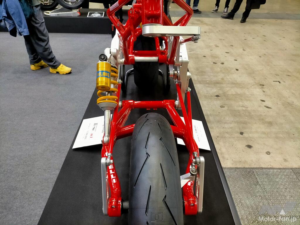 「イタリア車「ビモータ TESI-3D」はフロントにもスイングアームを装備！先進のハンドリング獲得に成功したフレーム＆足周りの構造を徹底チェック｜大阪・東京モーターサイクルショー2023」の12枚目の画像
