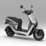 コンセプトは「ちょうどe:(いい)Scooter」｜ホンダ、新型電動スクーター「EM1 e:」を発売 - 2230519-em1e_001H_H