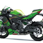 「これは良き400cc！　カワサキの新型４気筒 Ninja ZX-4RR KRT EDITION／Ninja ZX-4R SEを解説【スタイリング・装備編】」の4枚目の画像ギャラリーへのリンク