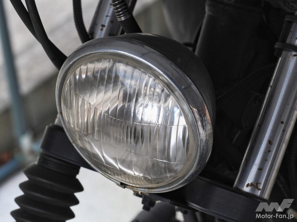 バイクのヘッドライトはなぜ常時点灯式なのか