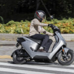 「ホンダの新型電動スクーター「EM1 e:」 、航続距離は”ロードパル”、乗り味は”優しい”。」の42枚目の画像ギャラリーへのリンク