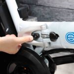 「電動アシスト自転車みたいなスズキの新原付一種｜「e-PO（イーポ）」は、新しいモビリティの形かも。【ジャパンモビリティショー2023】」の5枚目の画像ギャラリーへのリンク