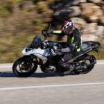 「【BMW・R1300GS海外試乗記】スペインの一般道の速度制限は90km/h。そこで感じたキング「GS」の、秘められたポテンシャル」の8枚目の画像ギャラリーへのリンク