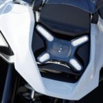 「【BMW・R1300GS海外試乗記】10年に一度のモデルチェンジ。バイク界のキング「GS」 の新たな時代への展開。軽量化、高出力化、そして一足飛びのアジリティーを見る。｜解説編」の16枚目の画像ギャラリーへのリンク