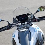 「【BMW・R1300GS海外試乗記】10年に一度のモデルチェンジ。バイク界のキング「GS」 の新たな時代への展開。軽量化、高出力化、そして一足飛びのアジリティーを見る。｜解説編」の25枚目の画像ギャラリーへのリンク