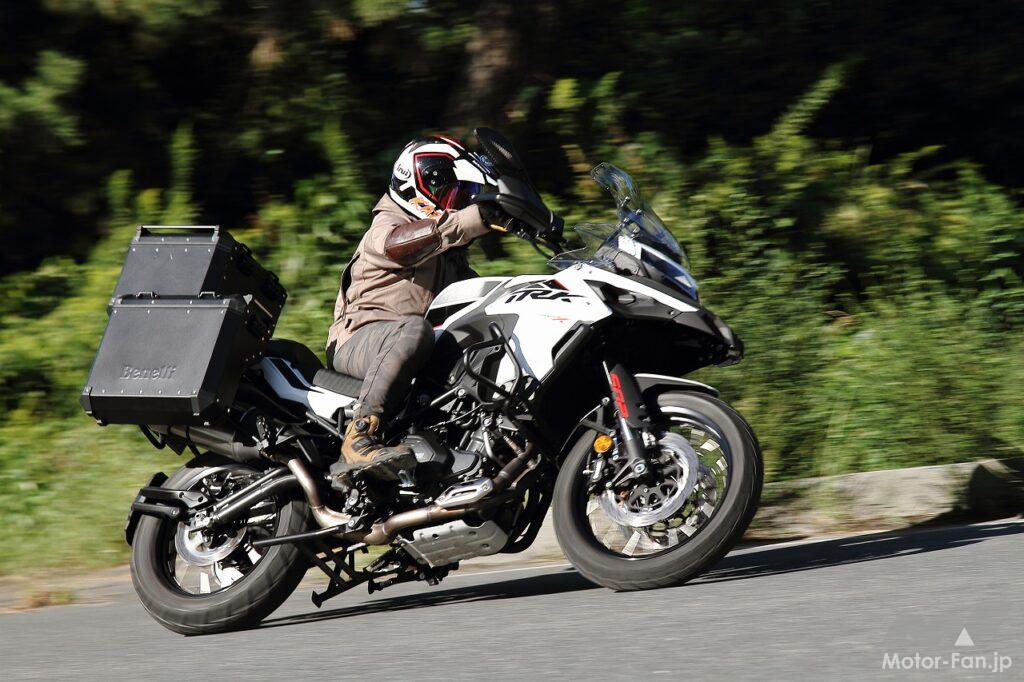 「イタリアで売れてるバイク、TRK502X。ベネリのミドルアドベンチャーに乗ってみた！」の8枚目の画像
