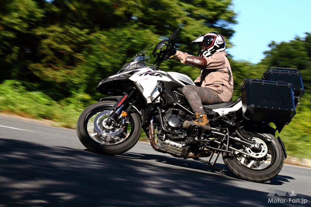 「イタリアで売れてるバイク、TRK502X。ベネリのミドルアドベンチャーに乗ってみた！」の12枚目の画像