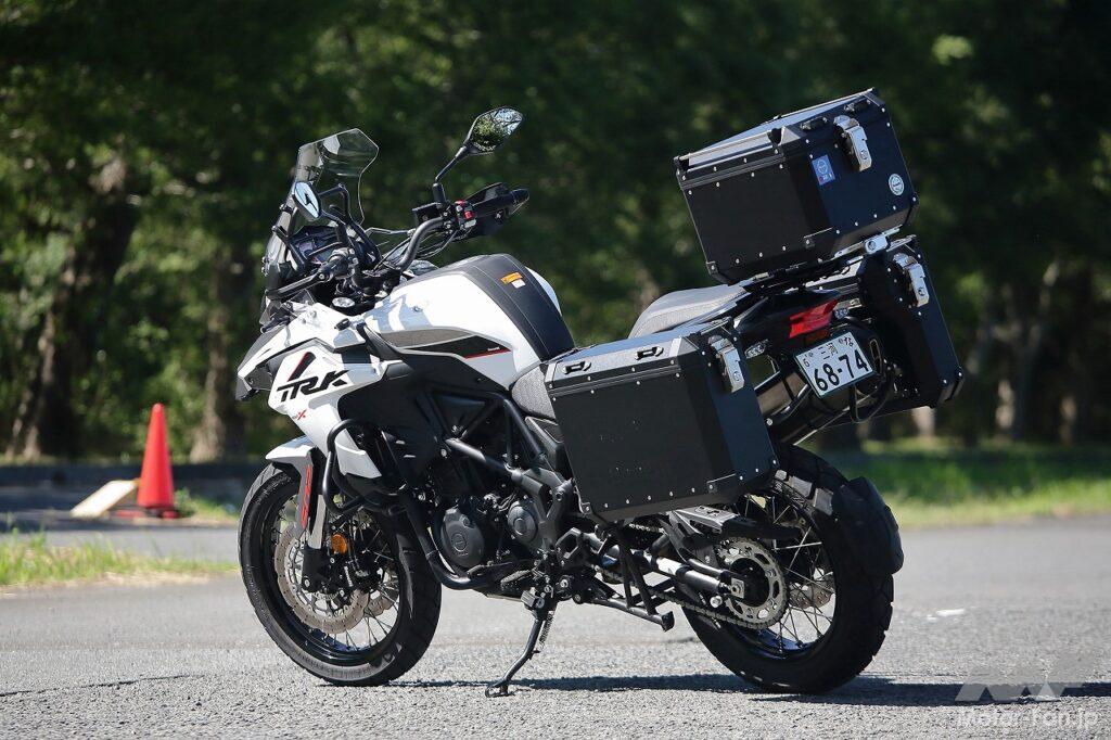 「イタリアで売れてるバイク、TRK502X。ベネリのミドルアドベンチャーに乗ってみた！」の2枚目の画像