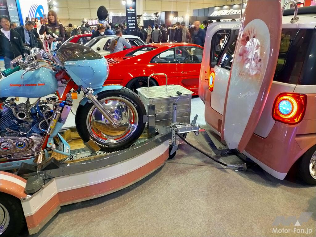 「軽自動車でバイクを牽引。かわいいムーヴキャンバスとのアンバランスさが逆に良し！【東京オートサロン2024】」の11枚目の画像