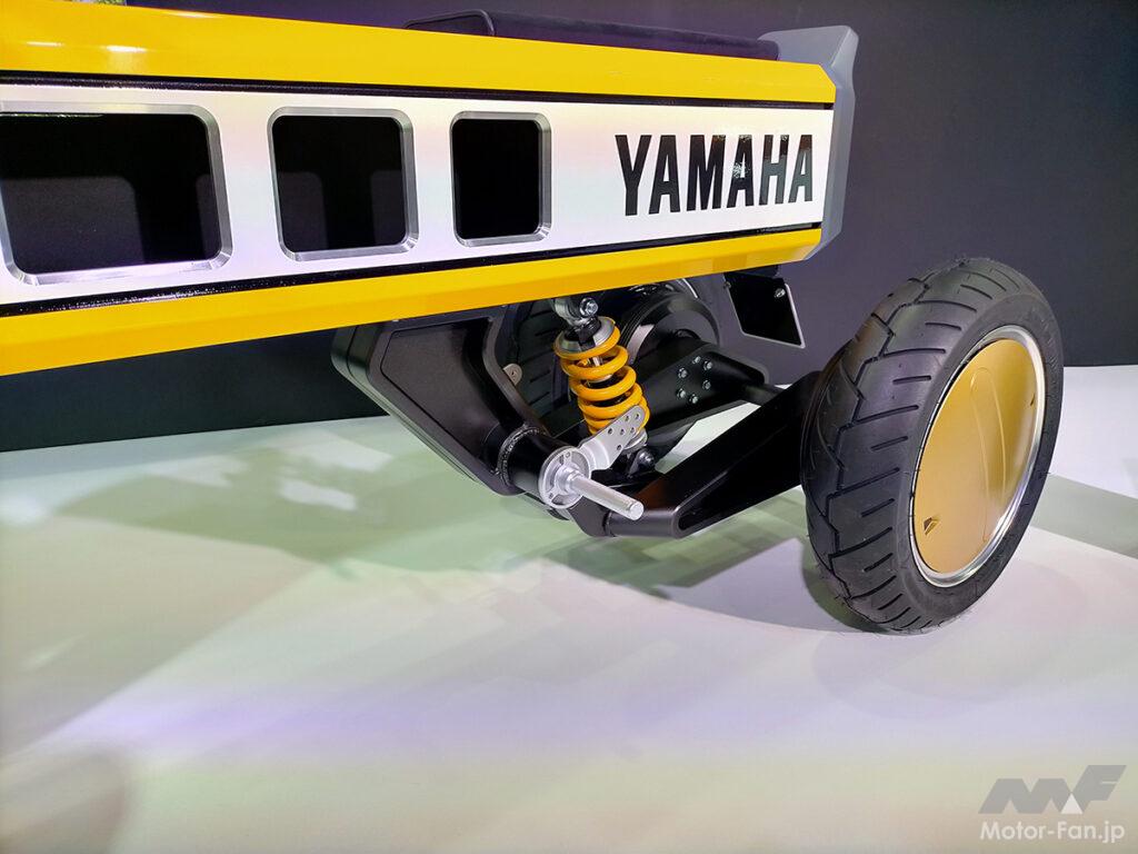 「キング・ケニーも駆ったヤマハ世界GPワークスのストロボカラー車も！　ヤマハが近未来型の小型コンセプトモデルを展示【東京オートサロン2024】」の13枚目の画像