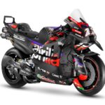 「【アプリリア】2024年シーズンのaprilia racingがキックオフ！MotoGPのトップレベルで戦うためのRS-GP 24を発表」の1枚目の画像ギャラリーへのリンク