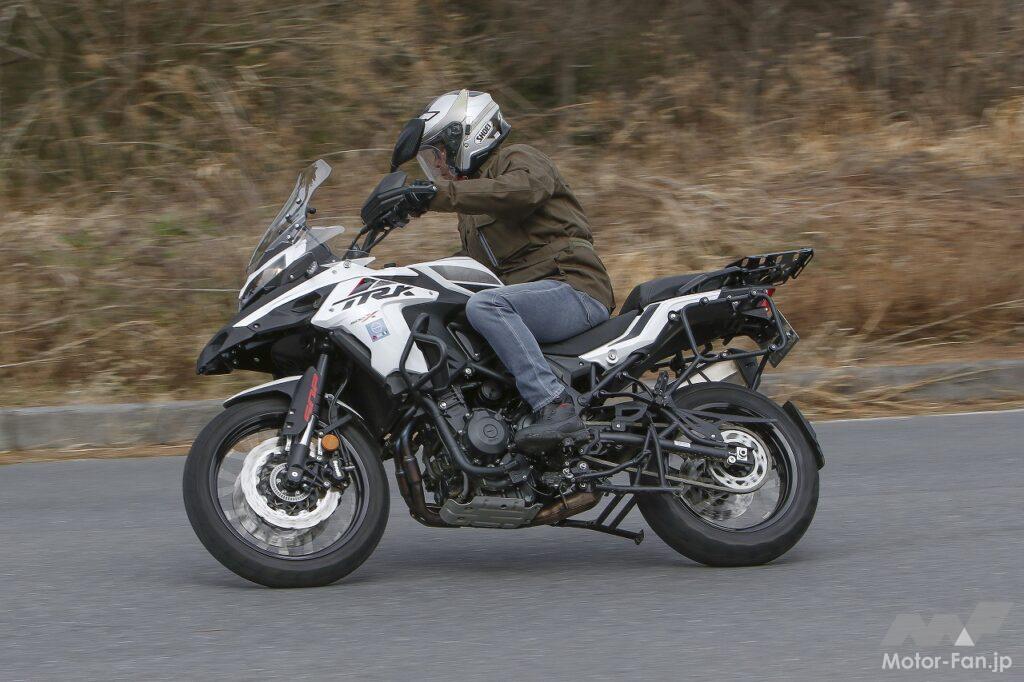 「イタリアではベストセラーのバイクです。ベネリのミドルアドベンチャーツアラーTRK502Xの実力とは？」の15枚目の画像