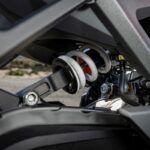 「【KTM・990DUKE海外試乗記】エンジン、車体、外装まで全面刷新の結果は？」の7枚目の画像ギャラリーへのリンク