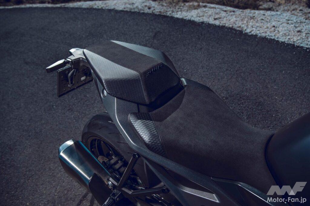 「【KTM・990DUKE海外試乗記】エンジン、車体、外装まで全面刷新の結果は？」の8枚目の画像