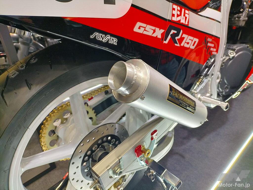「“ポップ・ヨシムラ”が手掛けた世界初の集合管を装着したホンダ ドリームCB750FOURレーサー。1986年デイトナ＆8耐出場のヨシムラスズキGSX-R750もあり｜モーターサイクルショー2024」の13枚目の画像