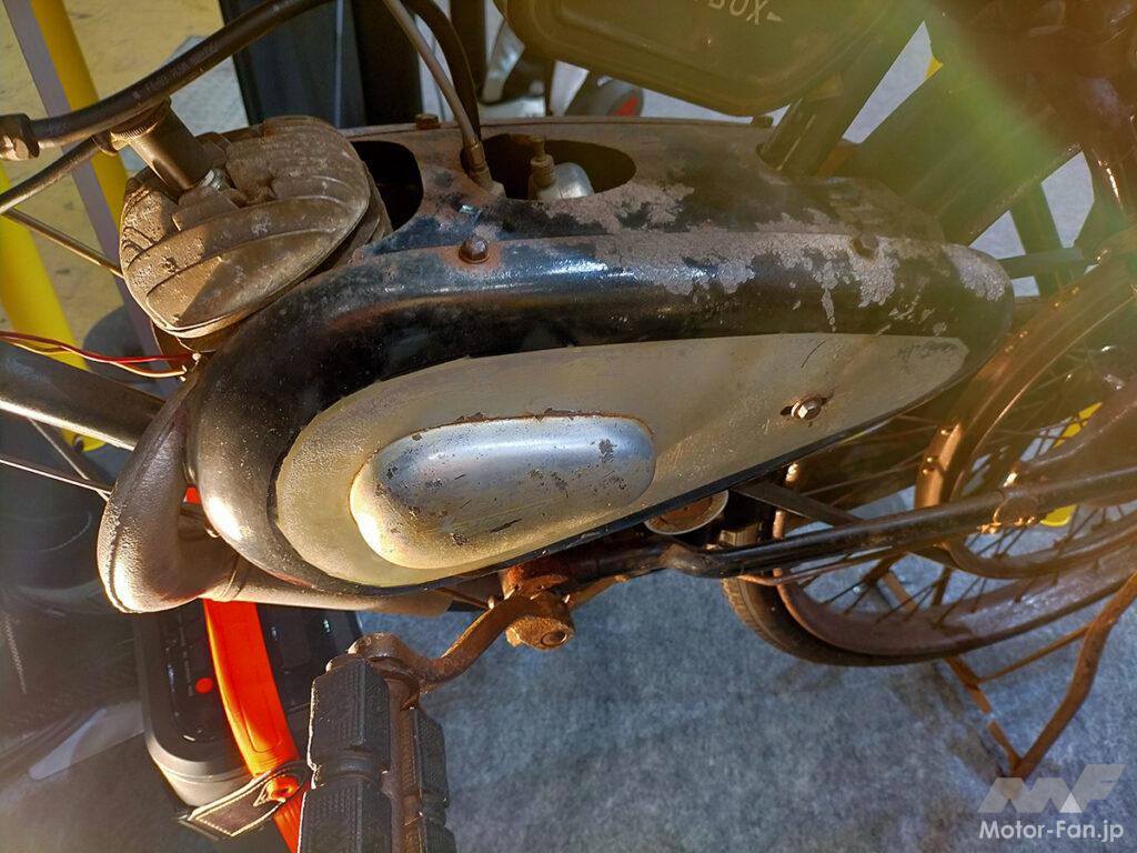 「1950年代にバイクメーカーだった老舗「コミネ」の超お宝車2台！　50ccの巨人（ジャイアント）号／125ccのKB-1｜モーターサイクルショー2024」の5枚目の画像
