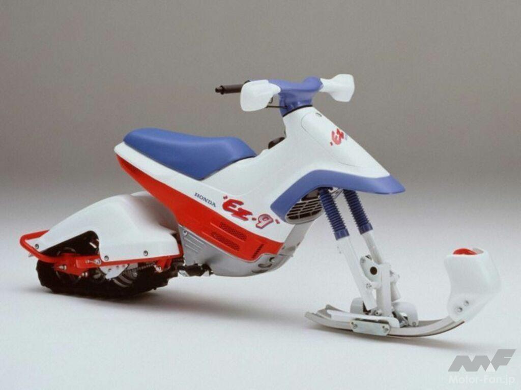「このデザインは斬新or懐かしい？ オフロード走行が楽しめる電動バイクFW-03。1990年代の名車風のユニークなモデル｜東京モーターサイクルショー2024で見つけた気になるもの」の8枚目の画像